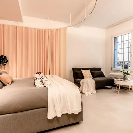 Housmart Arienti 38a Apartman