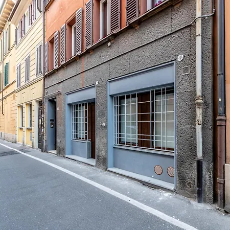 Housmart Arienti 38a * Bologna